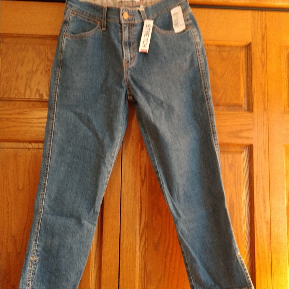Levi's Classic Stretch Capris